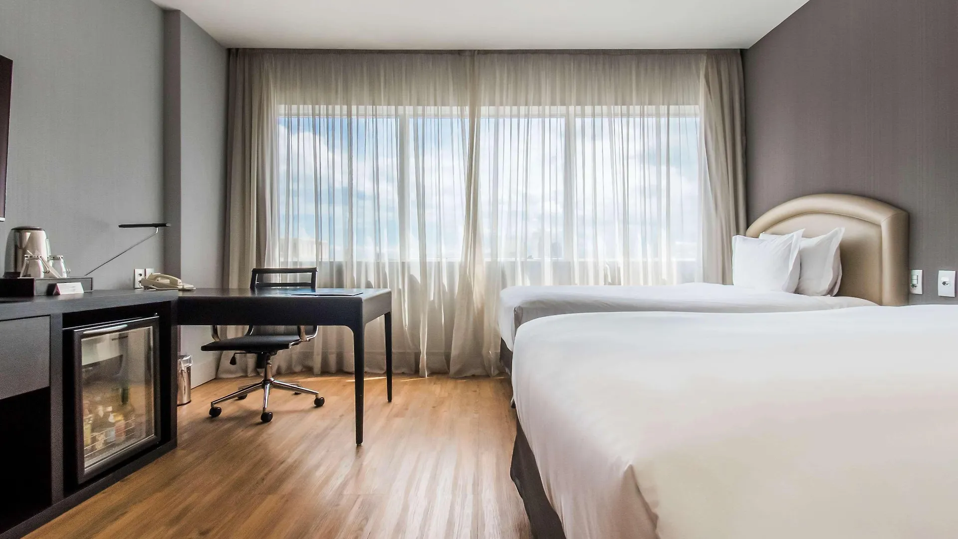 Pullman Sao Paulo Vila Olimpia 5*,  Brazília